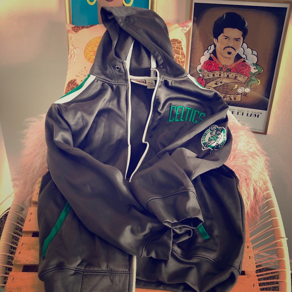 Boston Celtics zip up hoodie